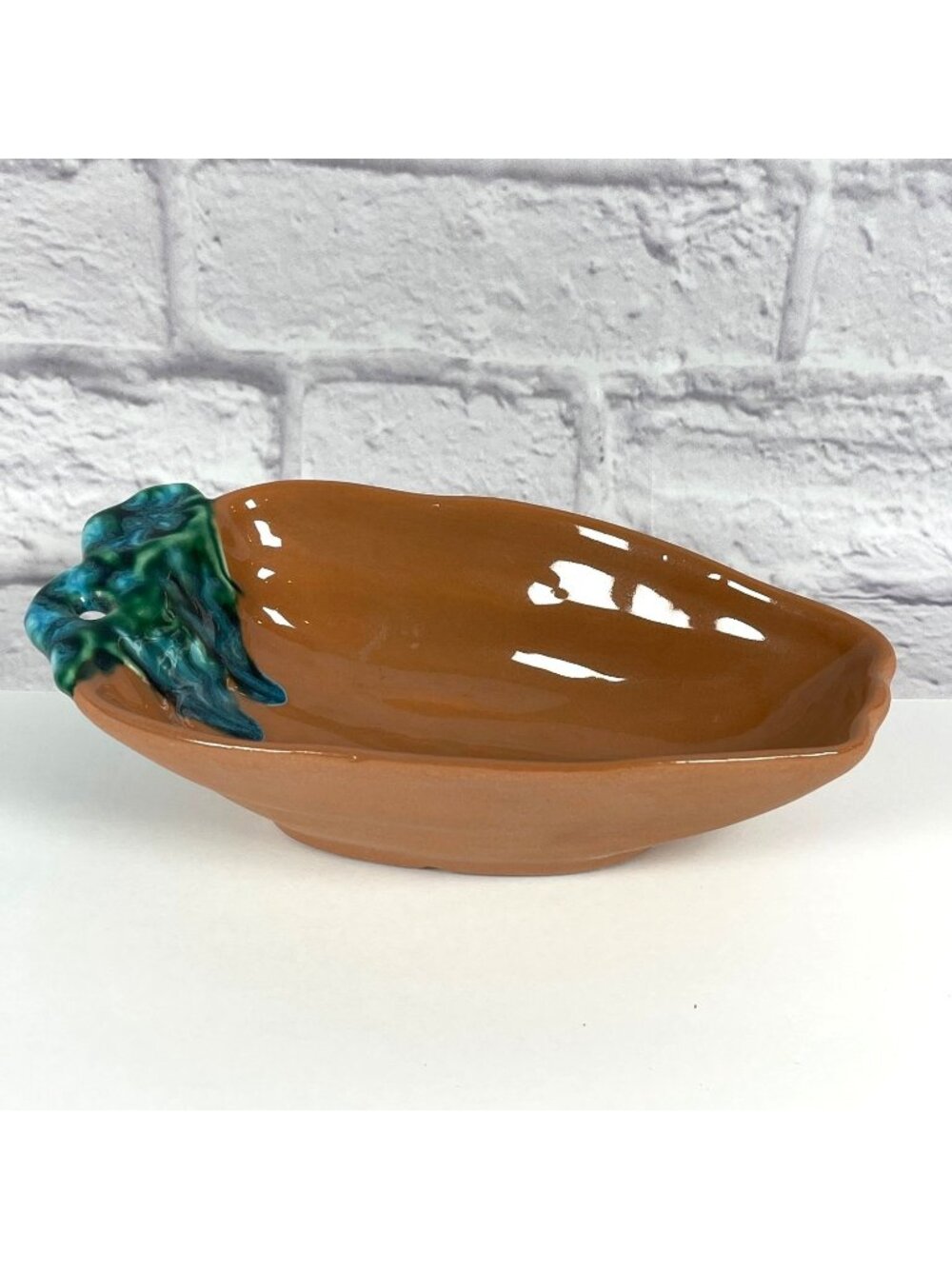 Vintage Ceramic Terracotta Bowl Handcrafted Green Glaze Southwest Chili Pepper - Picture 2 of 11